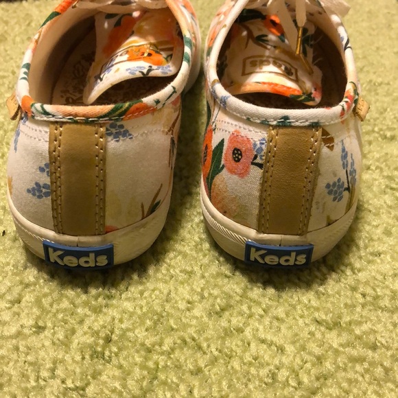 Rifle Paper Co Keds, Size 7.5 - Picture 4 of 6